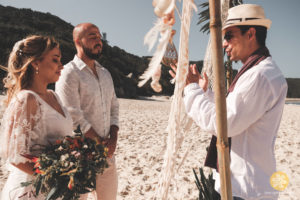 Casamento a dois, beach wedding na Praia do Rosa