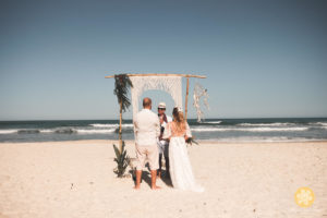 Casamento a dois, beach wedding na Praia do Rosa