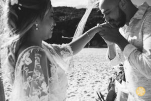 Casamento a dois, beach wedding na Praia do Rosa